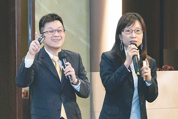 永慶加盟三品牌的店東長們，異口同聲表示，強大的系統和聯賣，助攻業績達標。圖／永慶房產集團提供