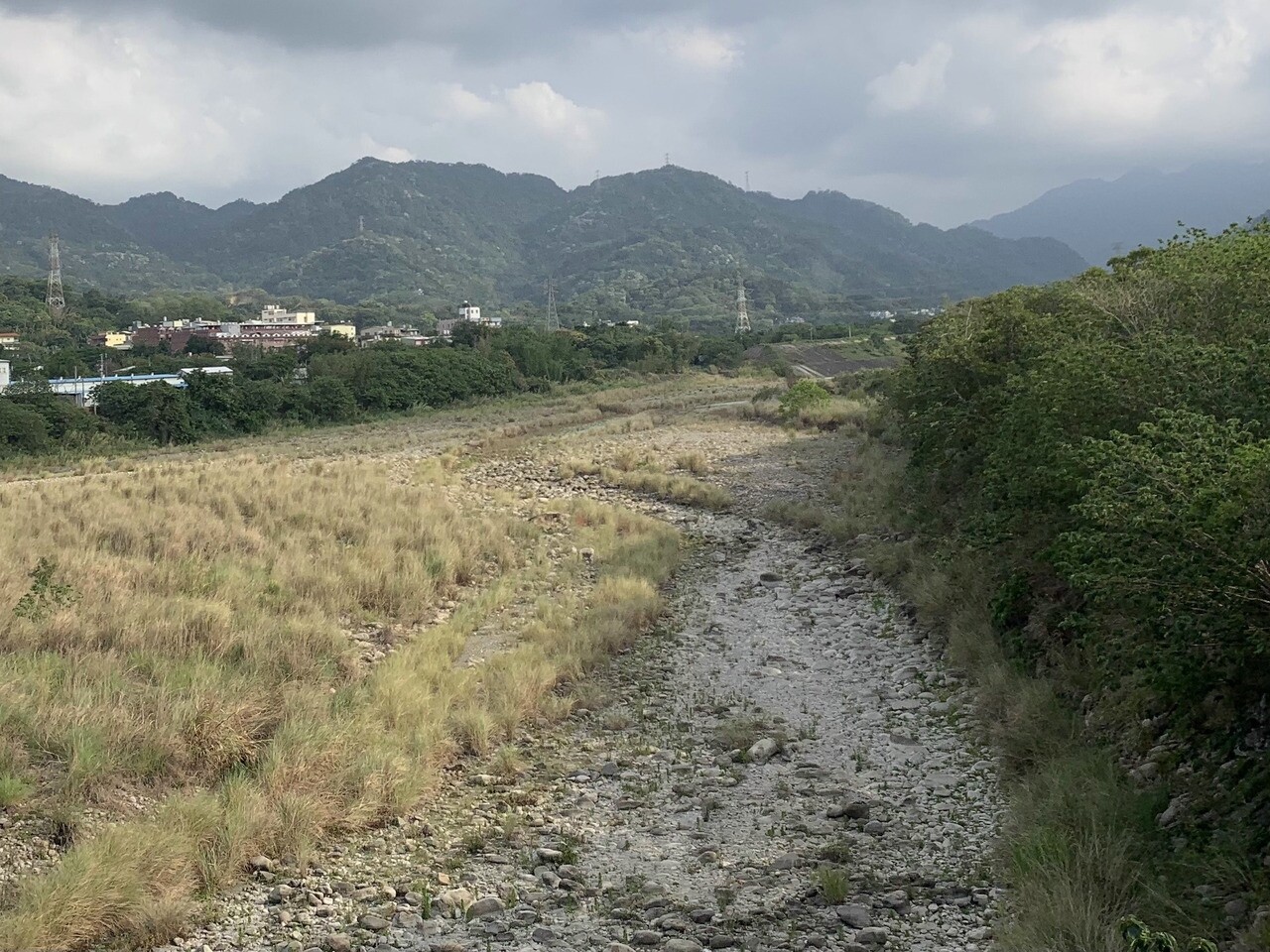 寶山及寶二水庫蓄水率再創新低，水利署決議於新竹的頭前溪沿岸周邊開鑿22口備援抗旱井。圖／聯合資料照