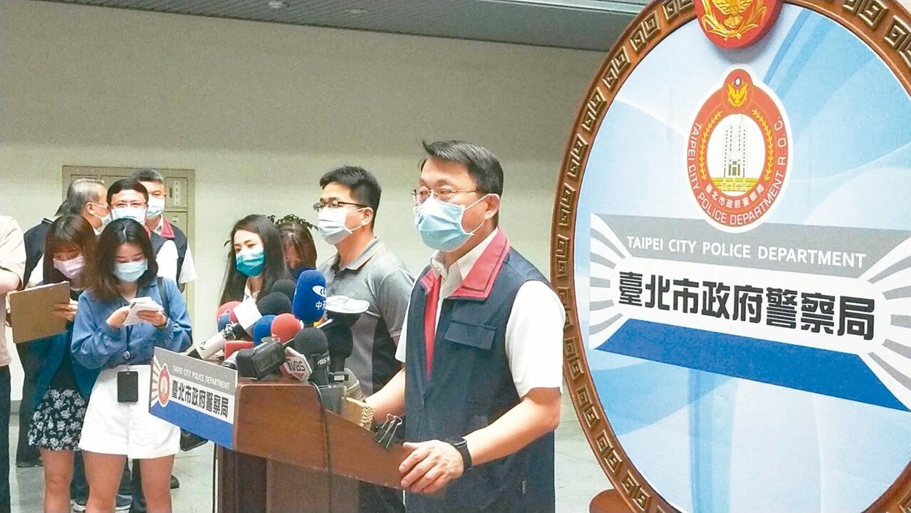 台北市松山警分局遭「砸場」事件延燒,分局長林志誠昨上火線說明。圖/聯合資料照