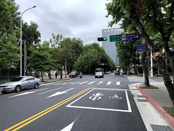 逸仙路施工後照片。圖/台北市政府提供