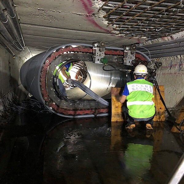 搶救研究院路二段老箱涵,北市水利處引進新工法。圖/新北市政府提供