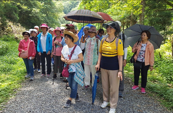 敦親睦鄰活動。照片／由范燕淇里長提供