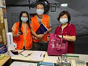 萬華區新忠里里長邱文龍　與里民共同守護舒適家園