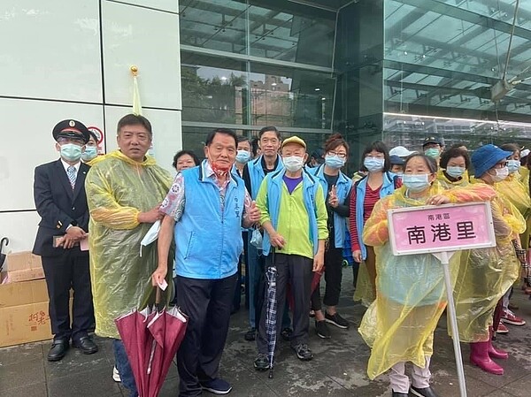 圖/取自南港里里長李志錦臉書