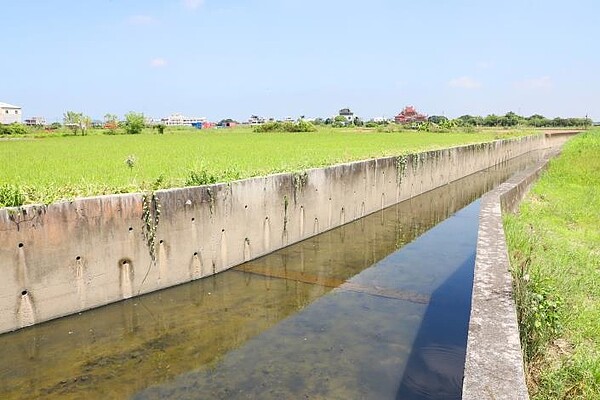 台南海埔排水工程，降低營頂、佳里興社區淹水。圖／台南市政府提供