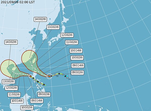 璨樹颱風昨晚升級至強烈颱風。(圖/中央氣象局)