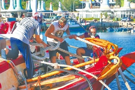 中央氣象局預報指出，目前璨樹颱風沿著東部近海北上的機率最高，接近台灣時可能為強颱下限或中颱上限的等級。圖／中時資料照