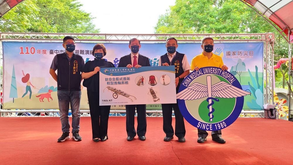 國家防災教育月中市宣導地震避難演練。圖/台中市府提供