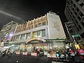 嘉義「變色龍歡樂世界」歇業！在地人泣：文化路的廁所沒了