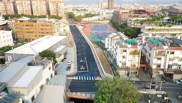 台中市五權南一路通車。圖／台中市建設局提供