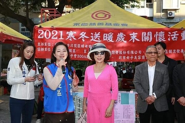 贊助關懷活動帳篷。圖／周世英提供