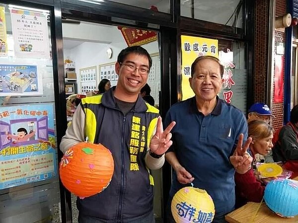 劉憲昌(右)有創意。圖/劉憲昌提供