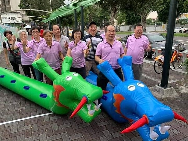 感謝志工全力支持。 圖/劉憲昌提供