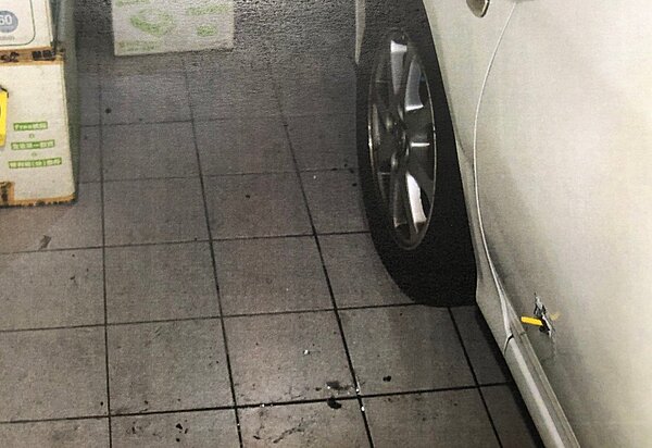 台南市新營區中正路民宅槍擊案,查出是2021年3月初遭擄的林姓女組頭媽媽住處。記者吳淑玲/翻攝