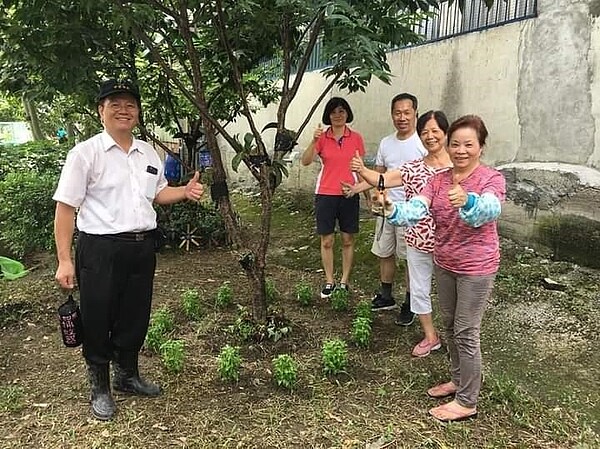 李建重做得有聲有色。圖／里長提供