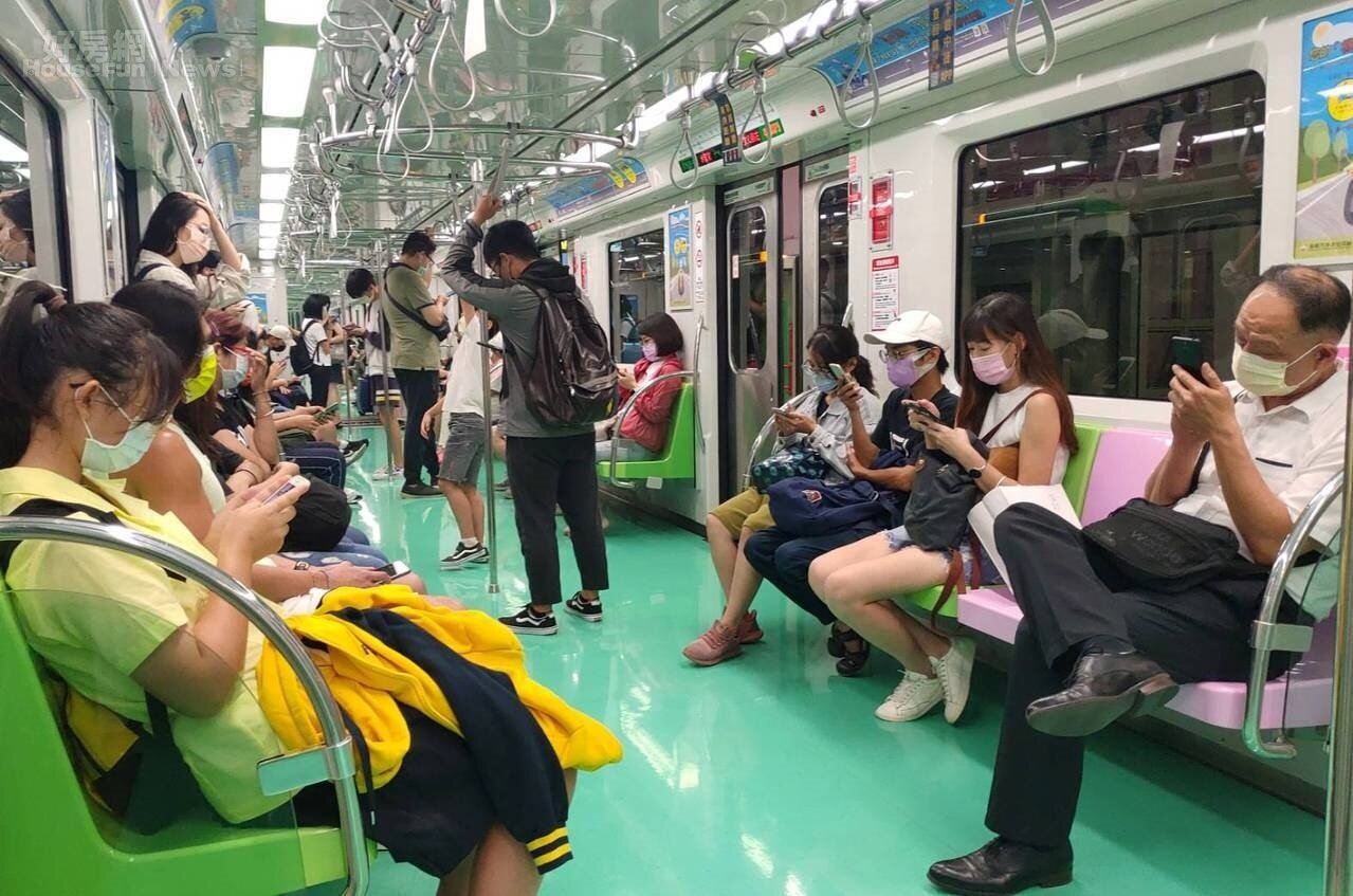 中捷綠線今年預估再虧損6億,藍綠議員要求開源節流。圖/中捷提供