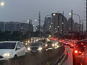 解決經國大橋塞車　竹縣端擬增設分流車道