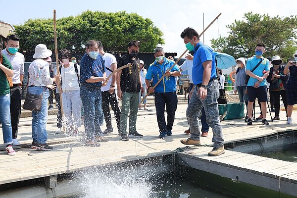 新竹縣推出「逐豐趣」農遊體驗活動,規劃6條農遊體驗遊程。圖/新竹縣政府提供