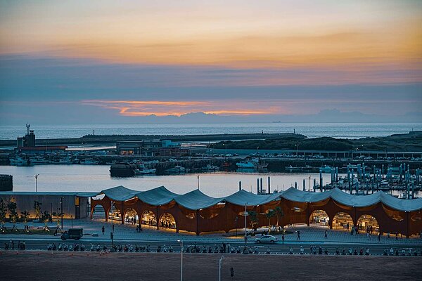 新竹漁港首登全台熱門景點前五名,林智堅推薦四大賞海點。圖/新竹市政府提供