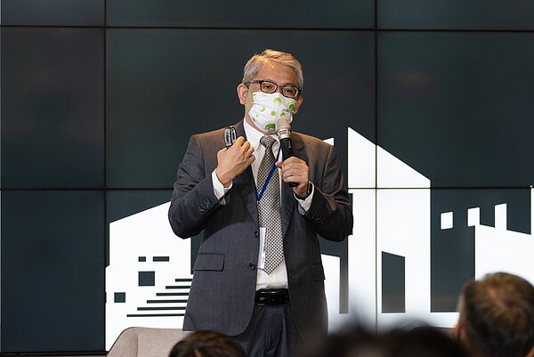 內政部政務次長花敬群表示,2024年前,國家住都中心將有7萬戶社宅招標完成,社宅品質絕對不輸一般建案,社區管理及維護也會非常周全,要讓民眾住得好,希望社宅成為民間興建住宅的典範。圖/永慶房產集團