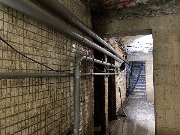 位於錦州、錦西街及中山北路交叉口下的廢棄地下道,搖身一變成為滯洪池。圖/台北市政府提供