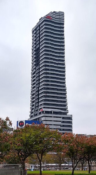 「基泰忠孝」大樓標售案將在明（18）日開標。圖／維基百科