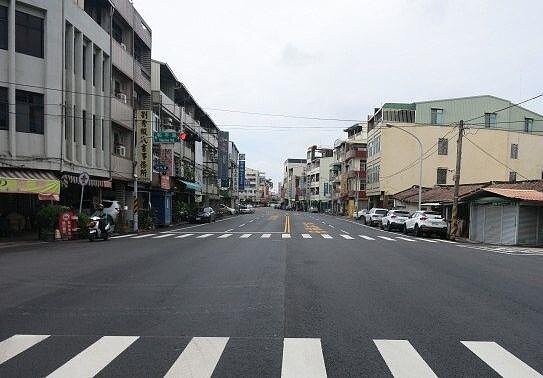 麻豆區興國路、仁愛路完成路平。圖/台南市政府提供
