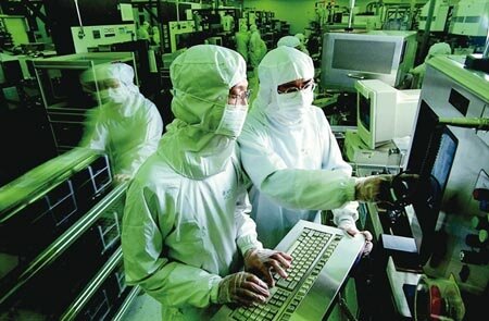 由於科技創新與產業結構轉變,加上地緣政治等因素,全球半導體產業正興起新一波典範轉移。圖∕本報資料照片