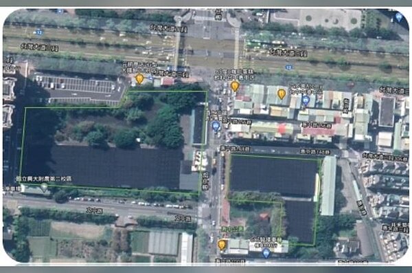 台中市秘書處表示,文高17用地有2.05公頃變成機關用地,前市府要與興大附農共同開發,市長盧秀燕評估若當第二辦公大樓要花高達65.17億元興建,花費太高,決定先開闢成路外停車場。圖/台中市交通局提供