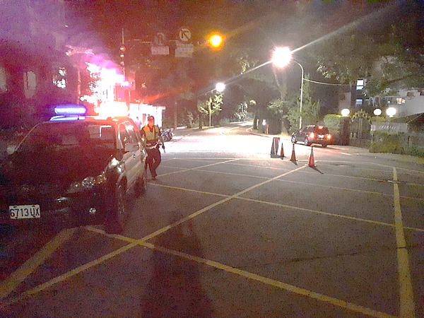 控制獵戶座流星雨觀星人潮,仰德大道彈性實施交通管制。圖/北市府提供