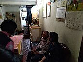 逾50年信維整宅窳陋　黃珊珊：比照斯文里駐點加速都更