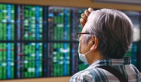 台股長線趨勢看好,半導體、5G手機、伺服器、新能源車將是本季四大亮點族群。圖∕本報資料照片