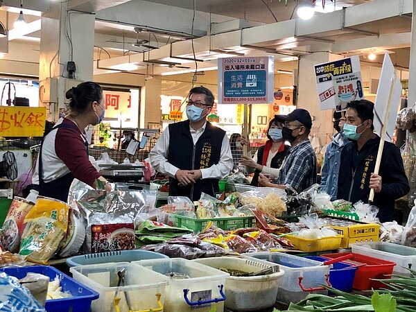 台中市場攤商使用費月9折優惠。圖／台中市政府提供