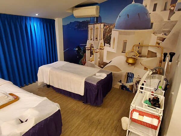 高雄市政府經發局28日宣布擴大發放高雄券振興夥伴,將KTV、釣蝦、美容美體及按摩業者也納入。圖/高雄市政府提供