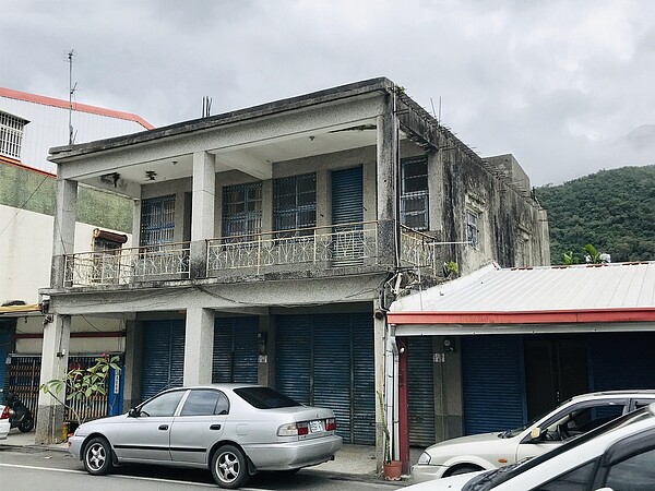 老建築逆齡回春,東縣政府推動私有老屋再生促進建築活化。圖/台東縣政府文化處提供