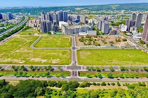 新竹縣AI智慧園區以吸引AI新創企業為目標,預計2023年開始創造千名就業機會。圖/縣府提供