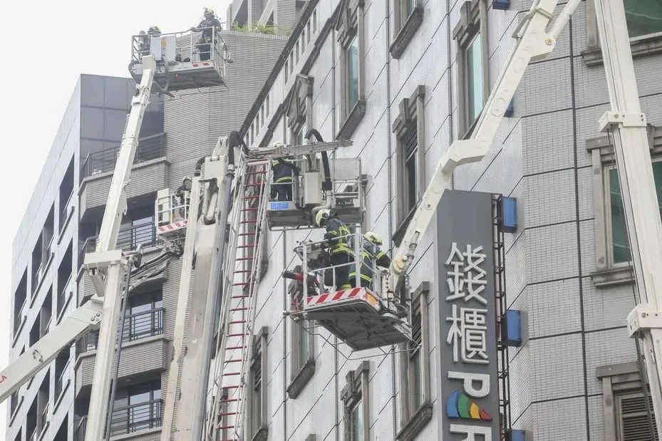 台北市錢櫃KTV林森店去年4月發生大火，釀六死悲劇。圖／聯合報系資料照片 