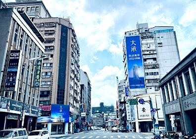 弘千建設攜手日本鹿島建設關係企業中鹿開發推出總銷75億的「大承」,這也是中鹿在台首度以建設方參與推案。圖/翻攝自Google map