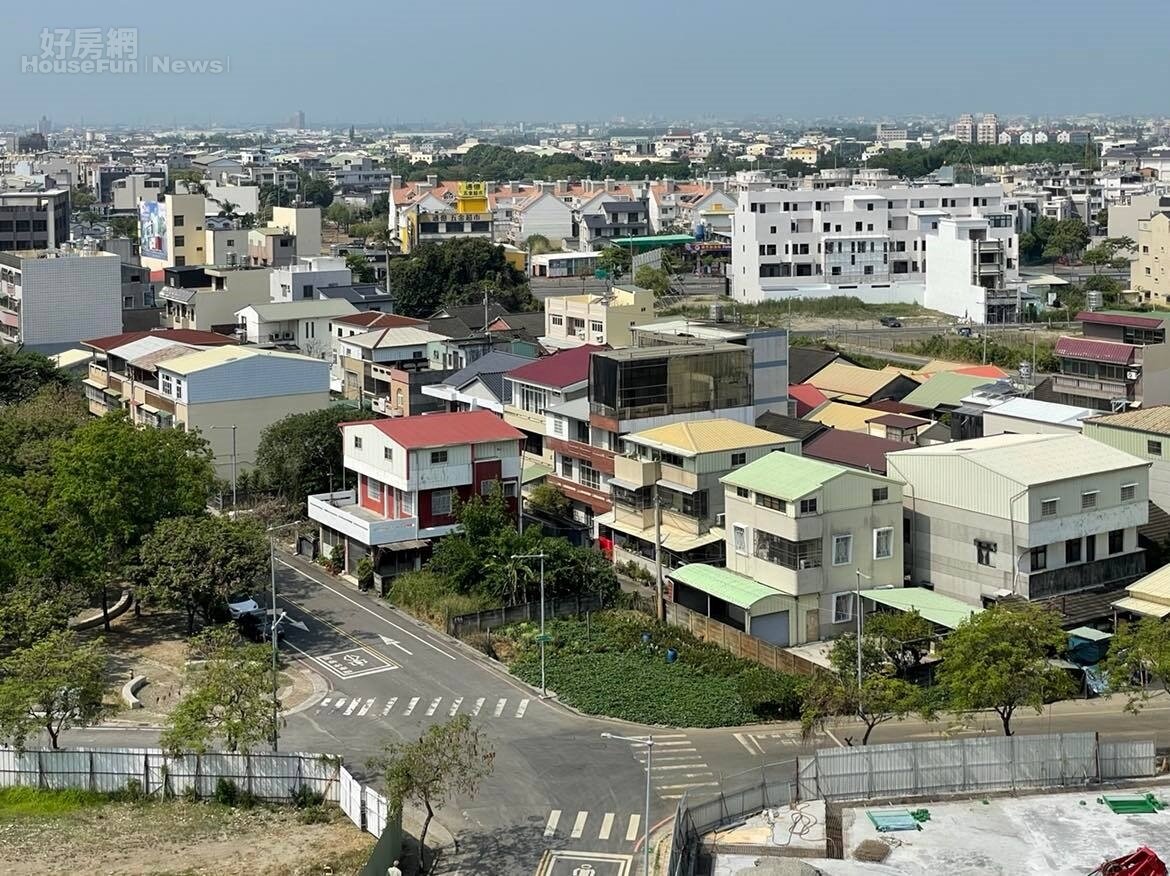 有網友在買蛋白區的房子後,被無殼蝸牛的朋友嘲笑「買在鄉下」,心中很不是滋味。圖中建物與本新聞無關。圖/好房網News記者呂詠柔攝