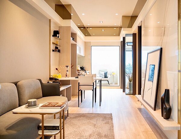 2房18坪客廳空間一隅，溫馨感十足。圖／海研建築提供