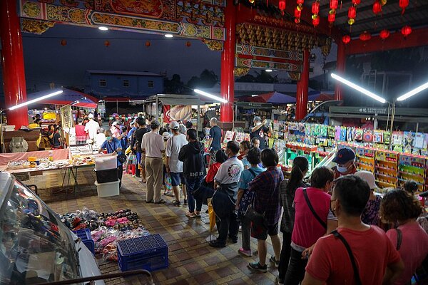 台東卑南鄉公所推出面額60元「太平夜市券」,兌換首日就換走600張。圖/卑南鄉公所提供