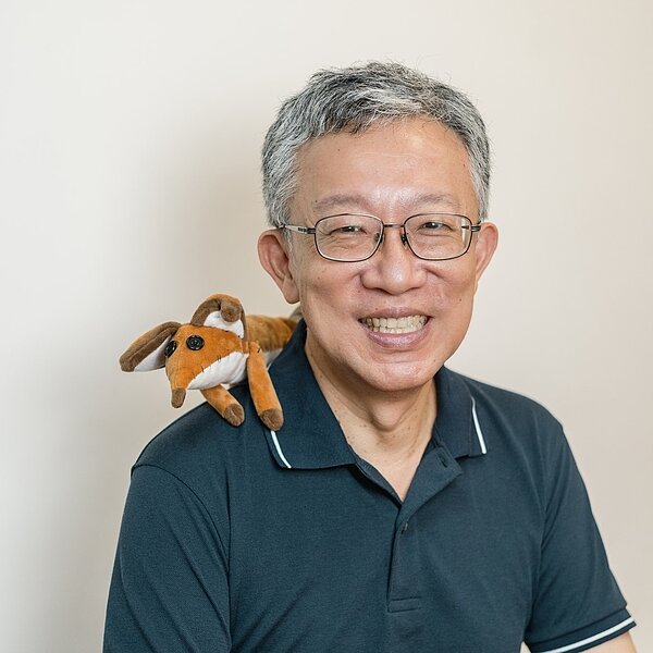 樂活大叔施昇輝。圖/取自臉書《樂活分享人生》