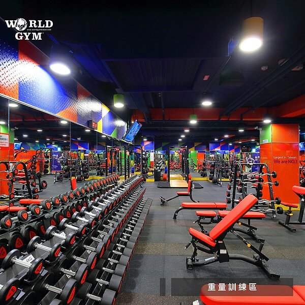 針對知名健身房品牌World Gym不再提供毛巾的做法,公平會主委李鎂今(10)日指出,針對此案,消保會已邀集公平會、地方政府召開會議,將於本周五商議對策。圖/摘自World Gym臉書