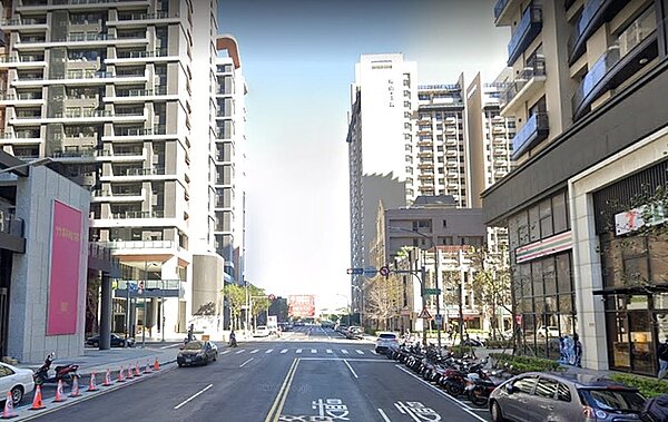 今年第二季全台房貸申辦件數最熱路段統計,新竹市東區慈濟路居第二,慈濟路就位在關埔重劃區,區域整體機能不錯。圖/google map