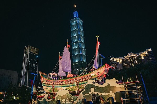 辛丑年屏東迎王平安祭典11/17南州迎王接力登場。圖/屏東縣政府傳播暨國際事務處提供