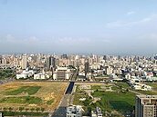 楊金龍暗示　四度出手打炒房