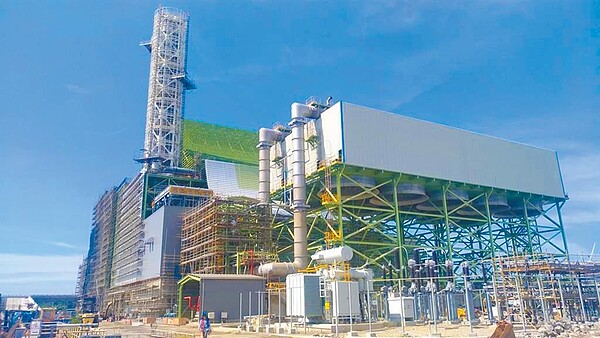 桃園市觀音生質能中心將在2022年1月至4月進行試營運,期間將可處理4.5萬噸一般事業廢棄物。圖/桃園市環保局提供