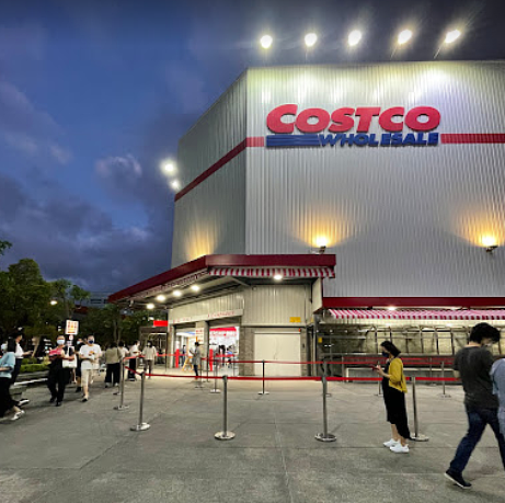 好市多「黑色購物節」將於22日登場,預估將有大量購物人、車潮湧入。圖/翻攝自Google maps