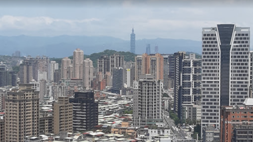 一名內湖上班族,選擇跨市到「新店」買房。圖/翻攝自Google maps