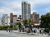 房市崩潰現前兆、台灣會失落30年？學者揭往事曝關鍵